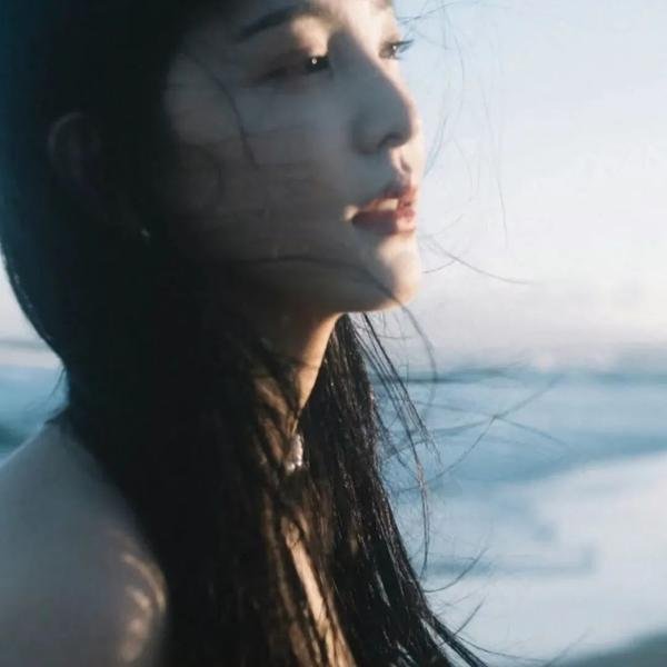 欲望的陷阱$妻子的新生